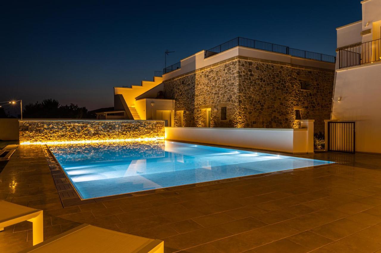 Dimora Le Site Hotel Torre Suda Bagian luar foto