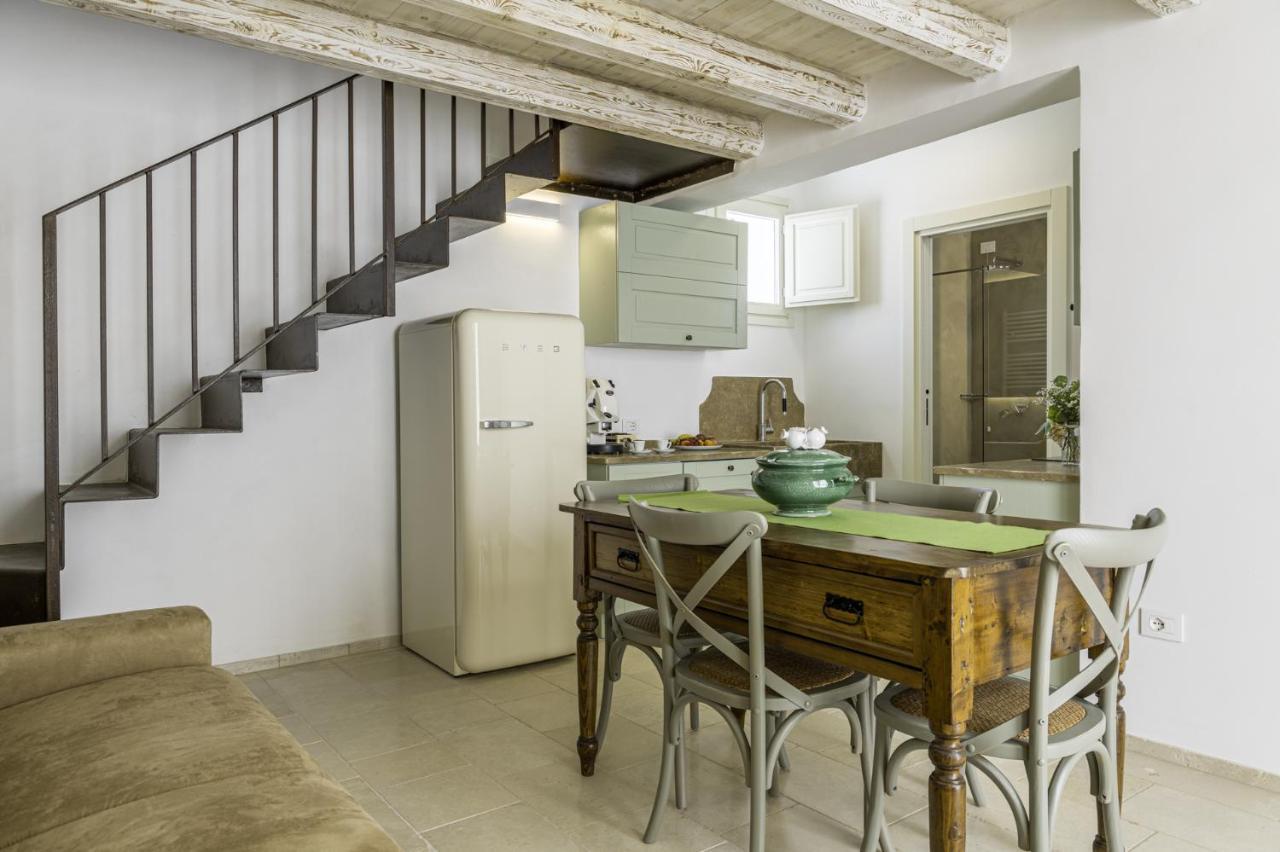 Dimora Le Site Hotel Torre Suda Bagian luar foto