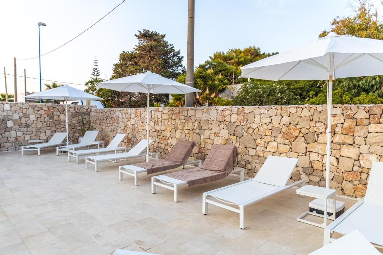 Dimora Le Site Hotel Torre Suda Bagian luar foto