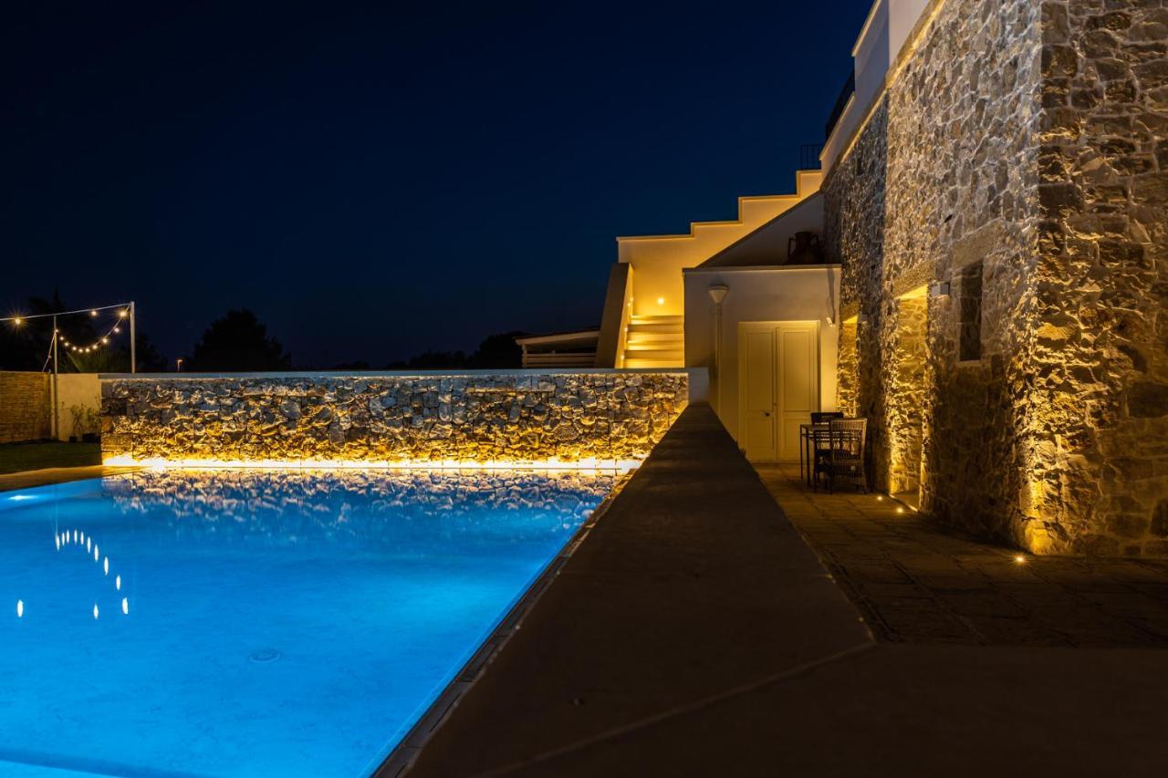 Dimora Le Site Hotel Torre Suda Bagian luar foto