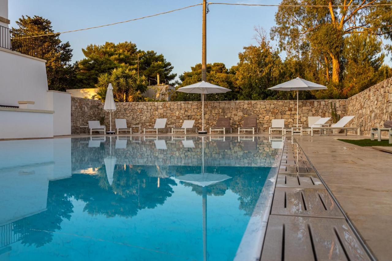 Dimora Le Site Hotel Torre Suda Bagian luar foto